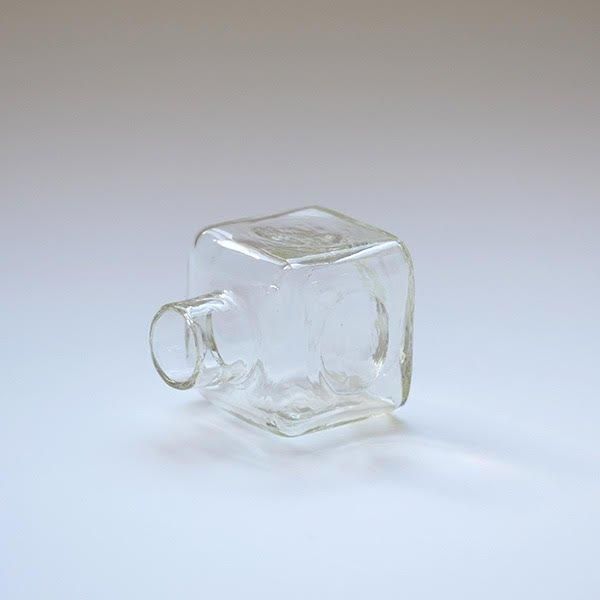 石川硝子工藝舎／工場型八角小瓶・四角小瓶- dieci｜online shop