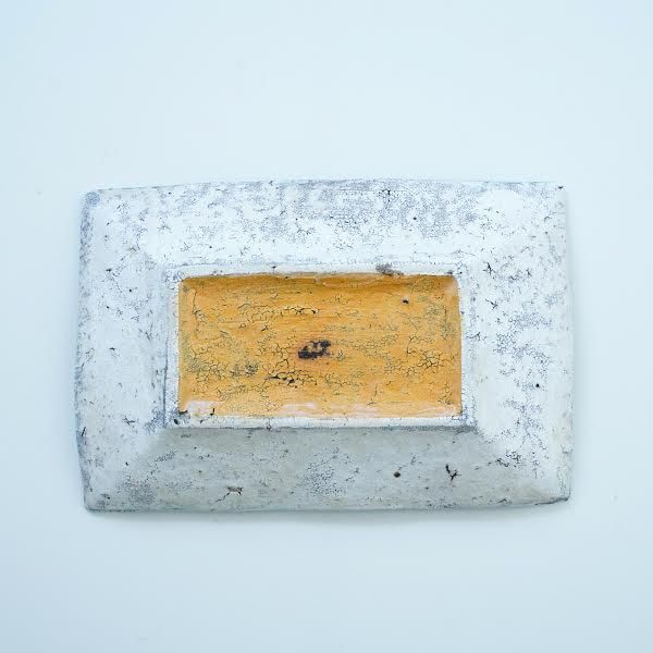 片瀬和宏/四角皿