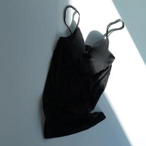【新品未使用】SOUPLE LUZ ブラパットキャミソール 36 SoupleLuz(スープレルース)/BRA PAD CAMISOLE(ブラパット