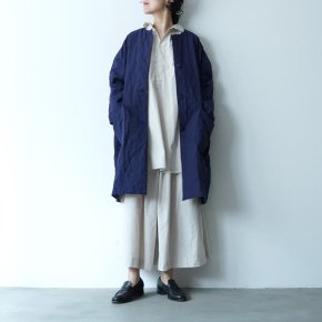 GALLEGO DESPORTES /  big  coat without collar,two patch pockets 