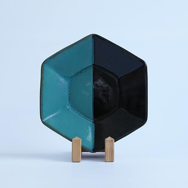 発掘 - 新登場ブランド 牛ノ戸焼（鳥取）／六角皿 工芸品