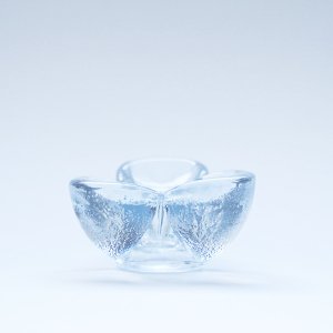 Finland ガラスのキャンドルホルダー（三つ葉）