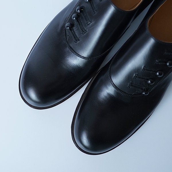 forme（フォルメ）／Buttoned up shoes plain toe- dieci｜online shop
