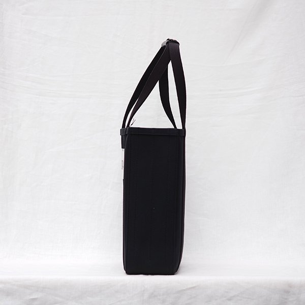 CHACOLI / Frame Tote