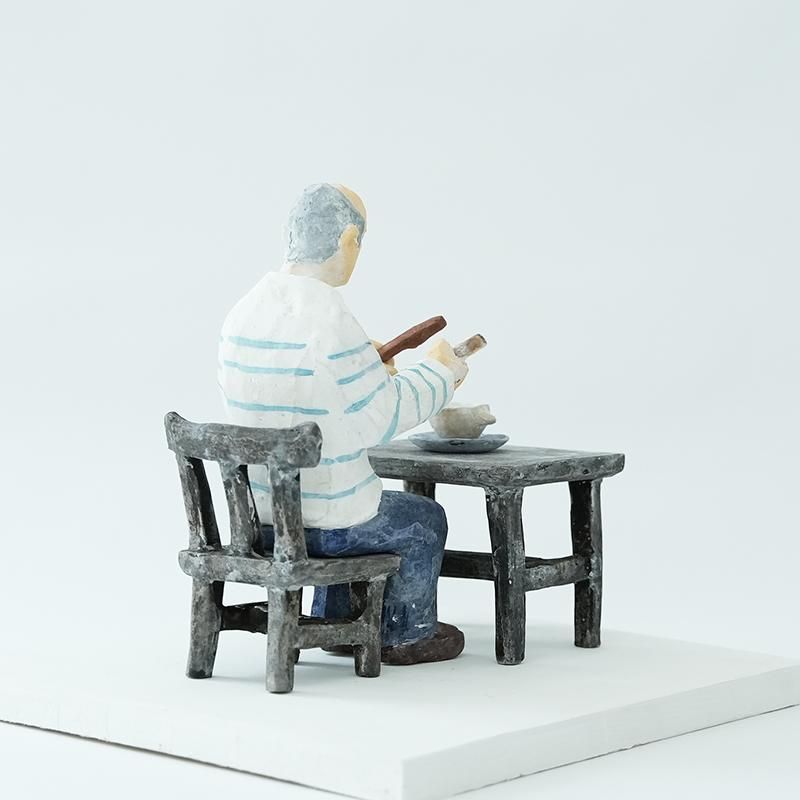 石原稔久 /朝食を食べるピカソ