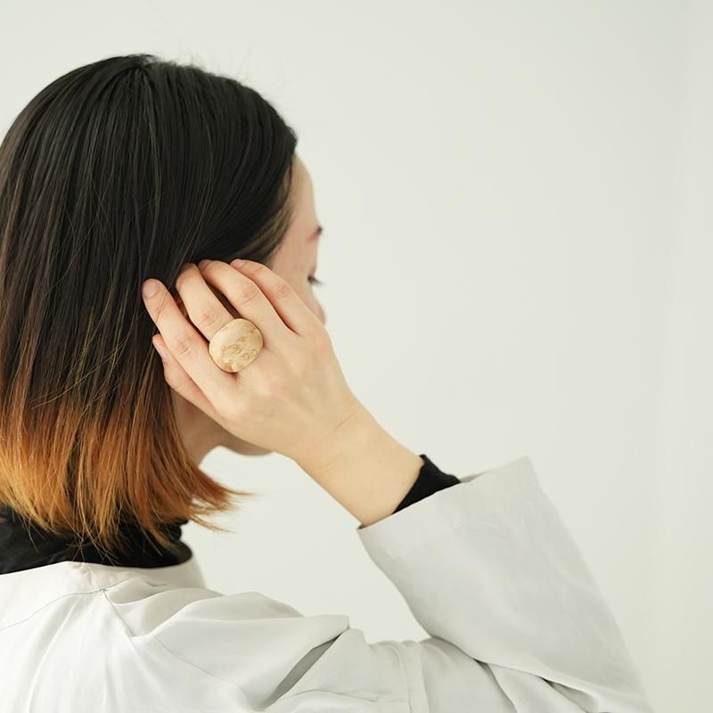 su Ha (スハー) / “Wood ball ” ring 木肌色のボウルリング