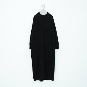 COMOLI / ブラックニットドレス 24SS