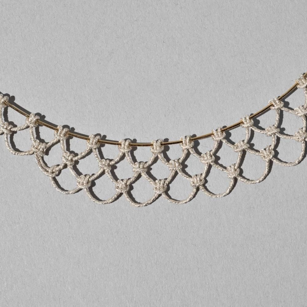 ラタン製 ボディ、アンティークショップでレースの襟やアクセサリーを飾っていました 楽天市場】ラタンバスケット 蓋付き 籐かご ラタン 内布付き