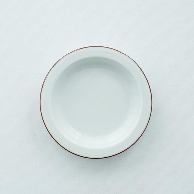 播陽東山　白鷺製　染付中皿5枚　木箱付　直径14.4㎝　本Y5-0306トエコ 播陽東山 白鷺製 染付中皿5枚 木箱付 直径14.4㎝ 本Y5-0306