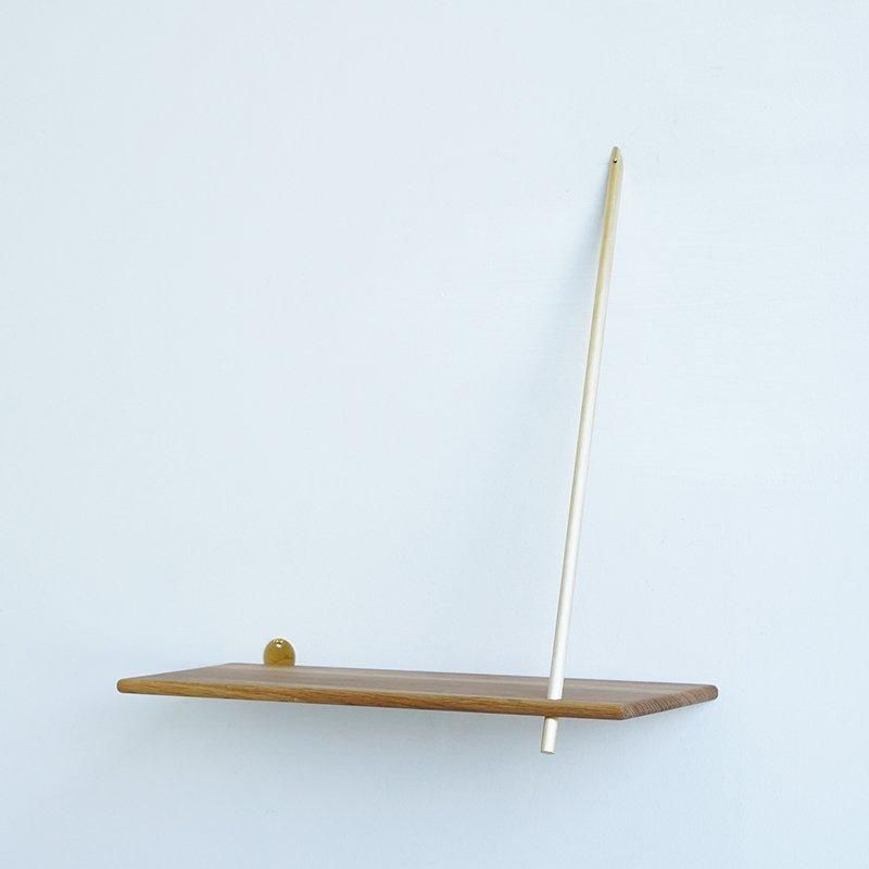 Magical Furniture/One pole shelf