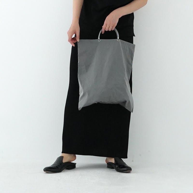 Aeta / TUBE HANDLE TOTE : M