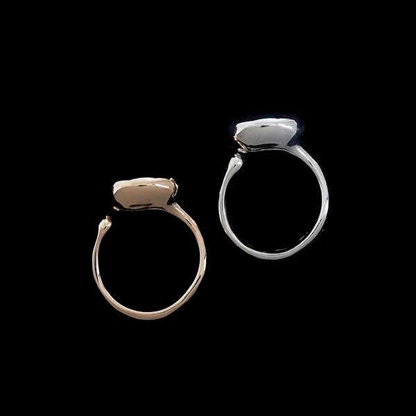 Monica Castiglioni Exhibition / A-BOMBATI-38A Ring dieci Monica Castiglioni Exhibition / A-BOMBATI-38A Ring dieci