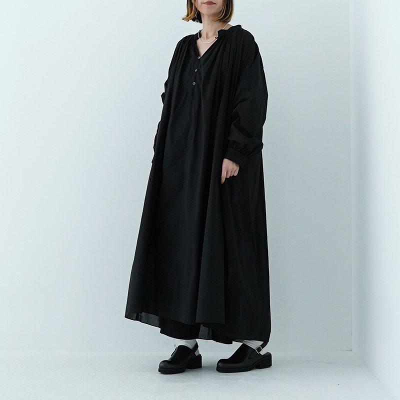 SP (エシュペー) / CHURCH SMOCK DRESS 24AW- dieci|online shop SP (エシュペー) / CHURCH SMOCK DRESS 24AW- dieci|online shop