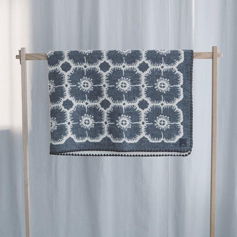 mina perhonen / ウールブランケット-anemone / small--dieci