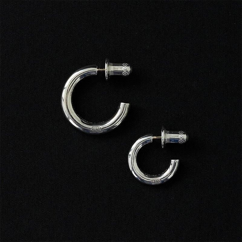 年末のプロモーション END CUSTOM JEWELLERS / Round curve earring (9mm) dieci アクセサリー