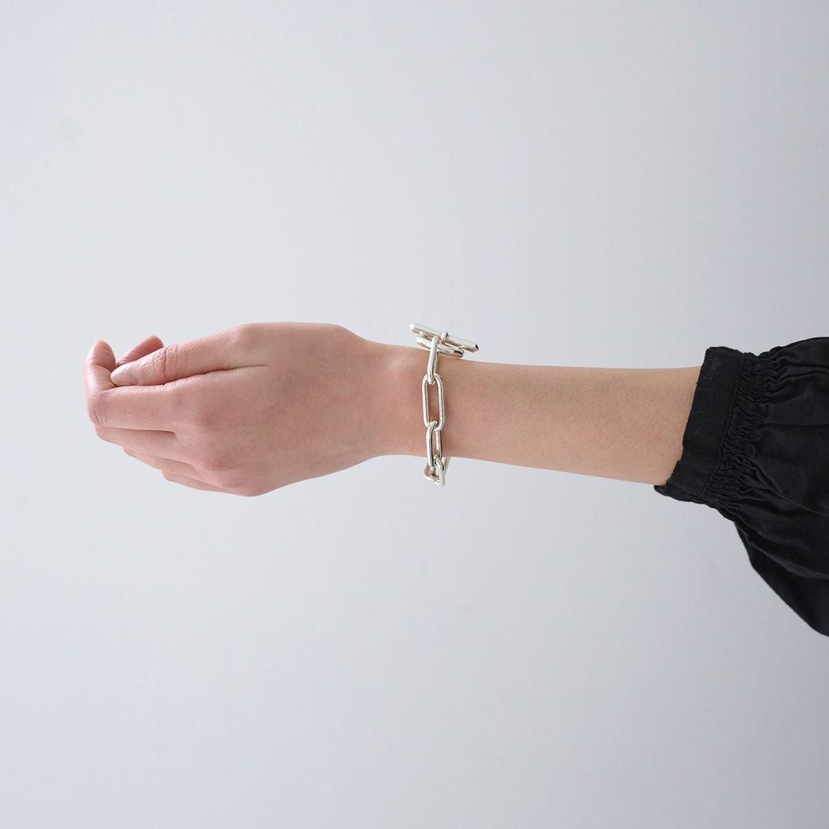 END CUSTOM JEWELLERS / The standard long piece bracelet