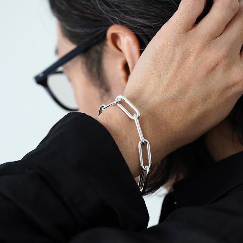 END CUSTOM JEWELLERS / The standard long piece bracelet