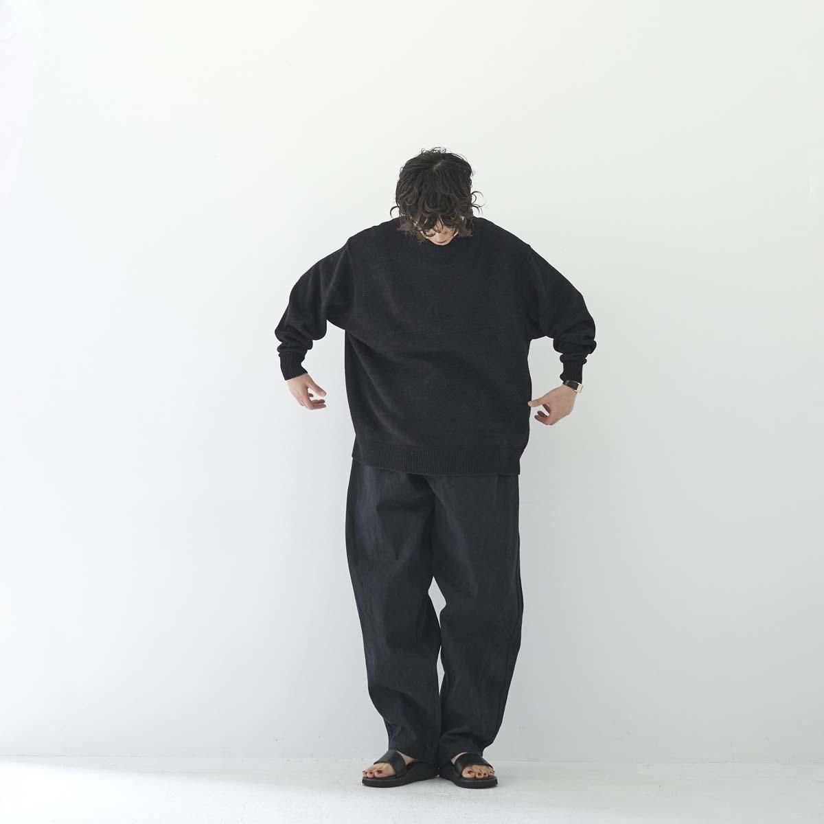 美品 24SS COMOLI ブラッククルーネックニット 7G【F】 COMOLI | 7Gクルーネックニット（black）- BARD