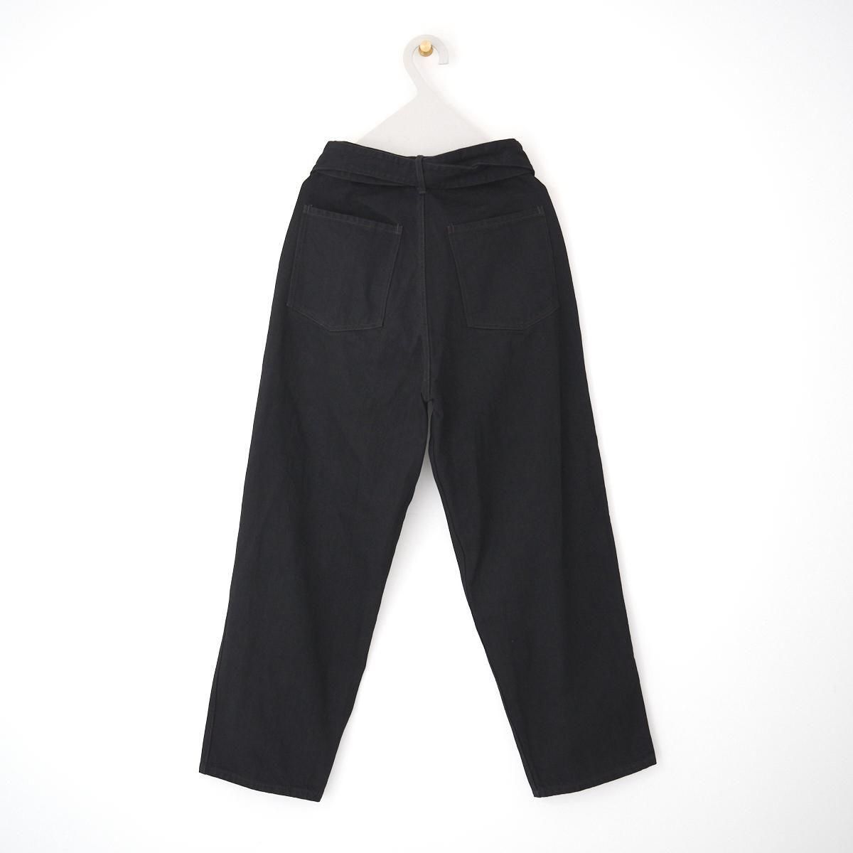 COMOLI /ブラックデニム ベルテッドパンツ dieci｜online shop