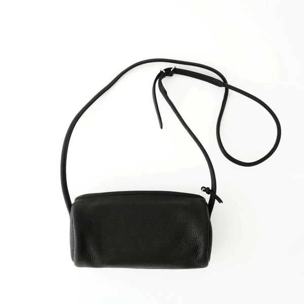 Aeta / CYLINDER SHOULDER