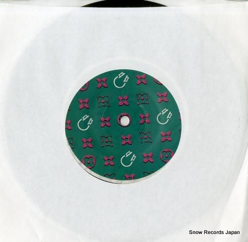 キシー・アスプランド move