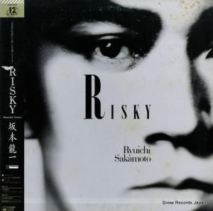ζ risky 12AH2251