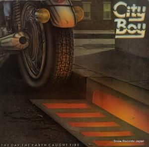 ƥܡ the day the earth caught fire 9102036