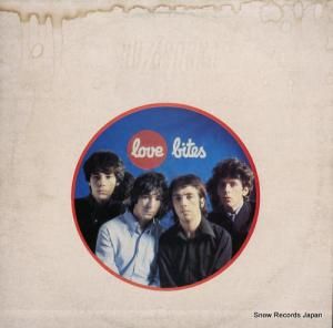Хå love bites UAG30197