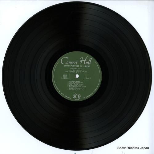 エンリコ・ドナルディ／ハンス・スキピア サープライズ・パーティ P