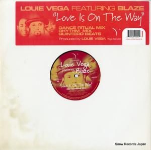 륤 love is on the way VR005