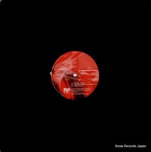 ANGELA FLAME & PACOU - autofokus - AFK001