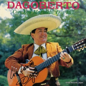 DAGOBERTO con los mariachi dos mil MA-M001