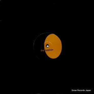 BAM BAM / IDJUST BOYS & LAJ funkyland / oh la la teaparty DIS001