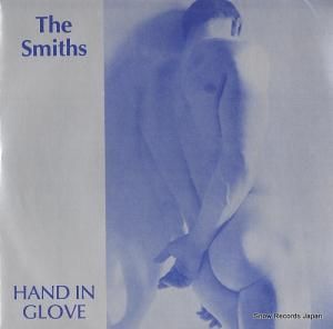 ߥ hand in glove RT131