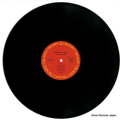 ジョン・ハンター - トラジェ