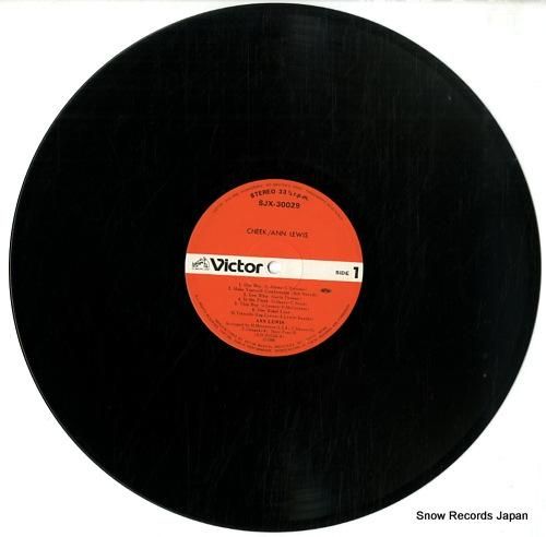 アン・ルイス - チーク -