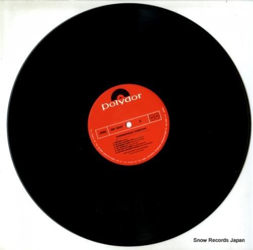 ベルト・ケンプフェルト - 愛