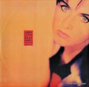 リンディ・レイトン - silly games - 613452