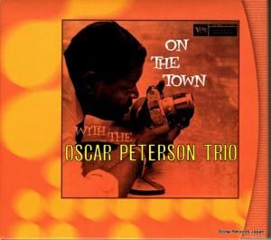 CD: ԡ - on the town - 314543834-2 / MGV8287