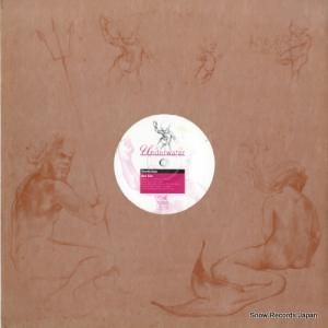 SHORTFICTION red star / essence H200003