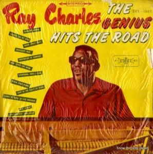 レイ・チャールズ the genius hits the road FL-1067