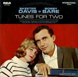 スキーター・デイヴィス&ボビー・ベア tunes for two INTS1294