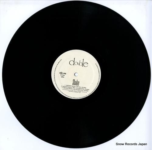 ダブル - shake - D