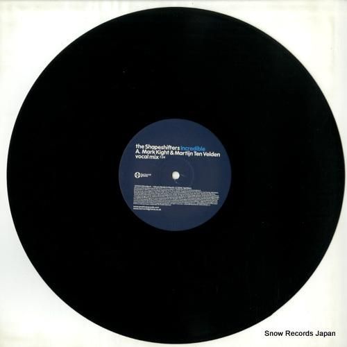 ザ・シェイプシフターズ - i