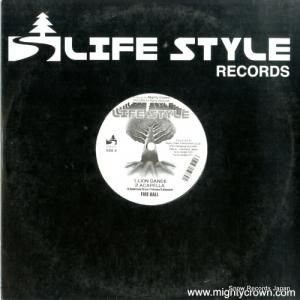 ե䡼ܡ롿󡦥㥤 - lion dance / big up yourself - LSR-011