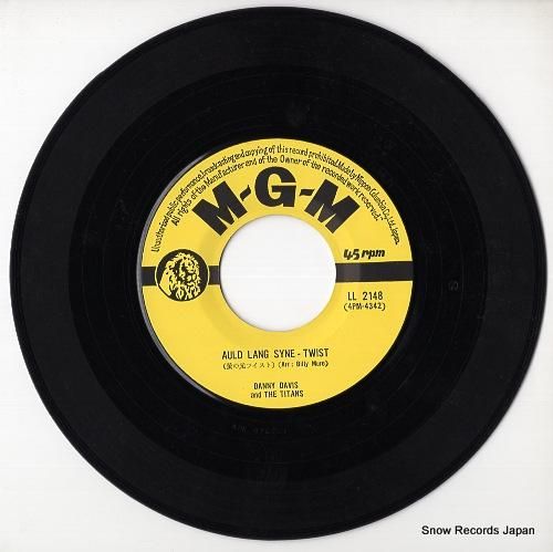 ダニー・デイヴィス&ザ・タイタ