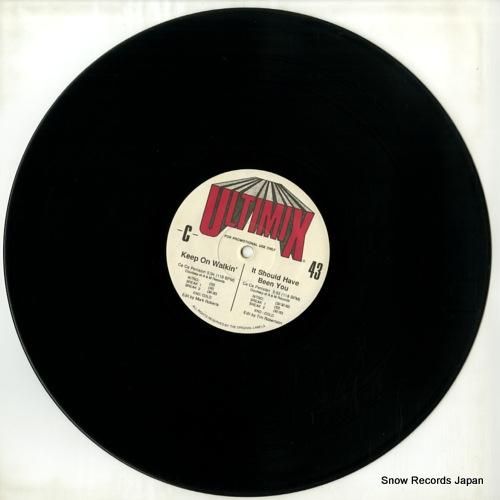 シー・シー・ペニストン/ファン