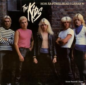 ザ・キッズ - hon ar foralskad i larar'n - CBS84984