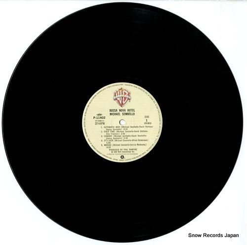 マイケル・センベロ - マニア