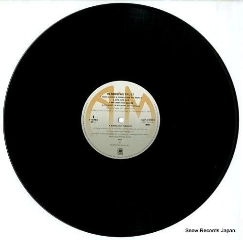 Y&T - イン・ロック・ウィ